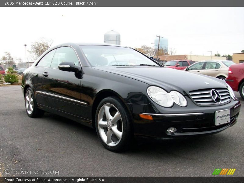 Black / Ash 2005 Mercedes-Benz CLK 320 Coupe