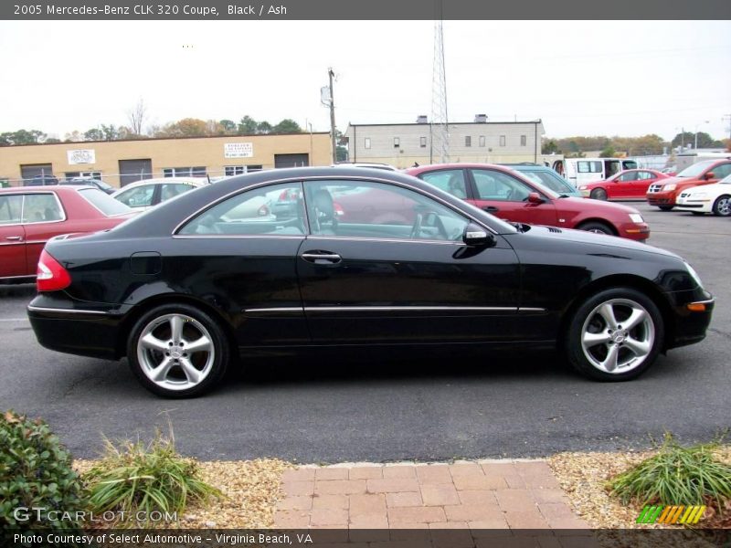 Black / Ash 2005 Mercedes-Benz CLK 320 Coupe