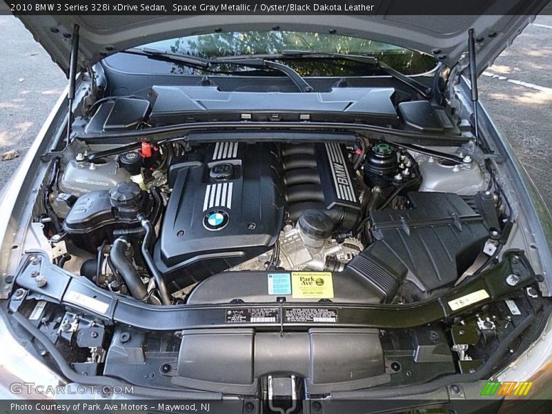 Space Gray Metallic / Oyster/Black Dakota Leather 2010 BMW 3 Series 328i xDrive Sedan