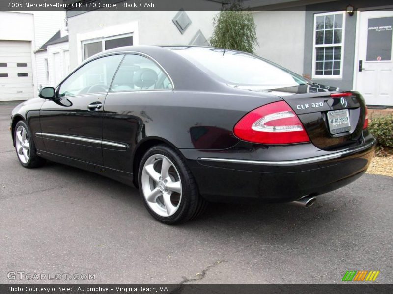 Black / Ash 2005 Mercedes-Benz CLK 320 Coupe