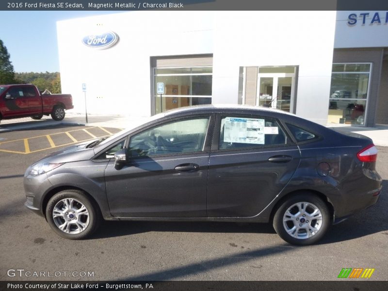 Magnetic Metallic / Charcoal Black 2016 Ford Fiesta SE Sedan