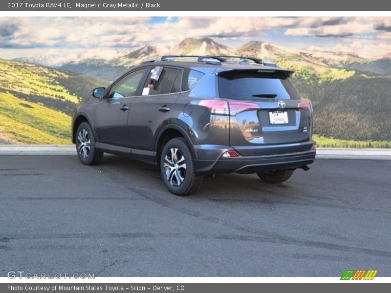 Magnetic Gray Metallic / Black 2017 Toyota RAV4 LE
