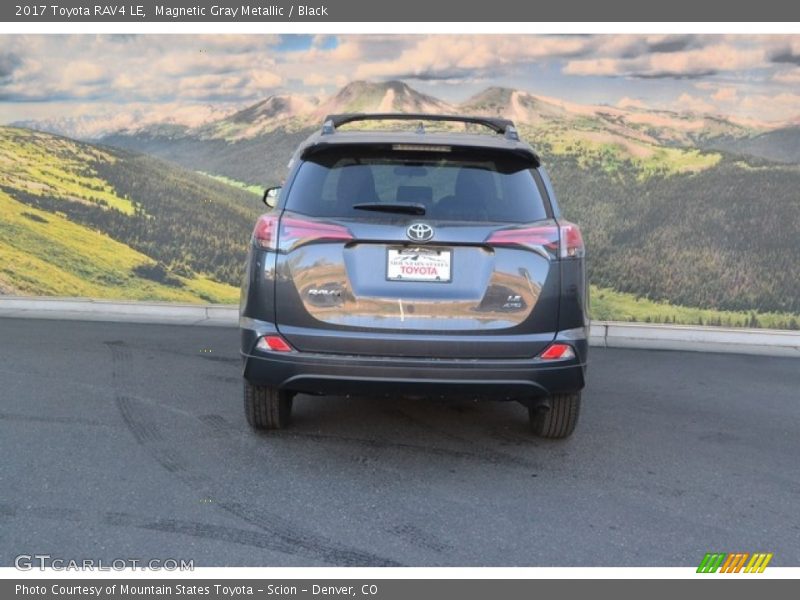 Magnetic Gray Metallic / Black 2017 Toyota RAV4 LE