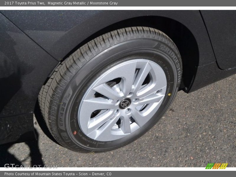Magnetic Gray Metallic / Moonstone Gray 2017 Toyota Prius Two