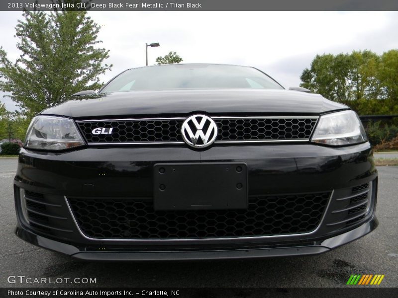 Deep Black Pearl Metallic / Titan Black 2013 Volkswagen Jetta GLI