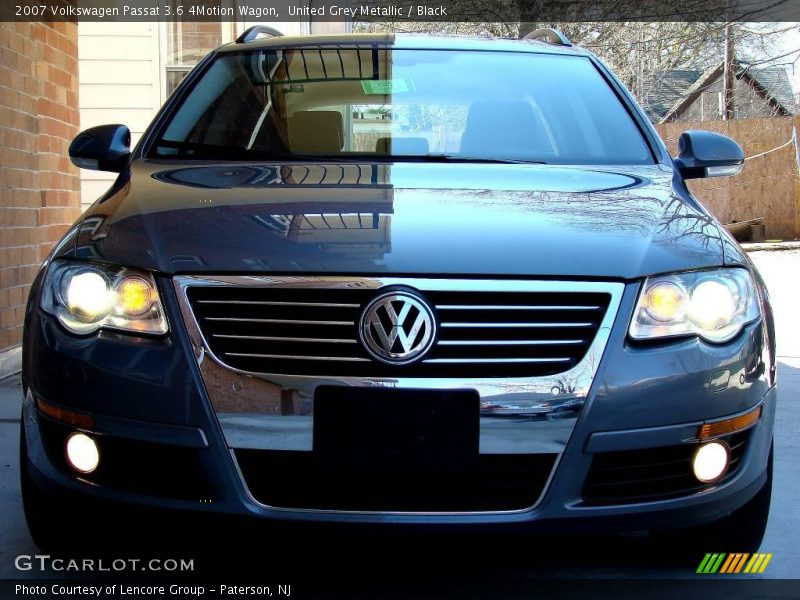 United Grey Metallic / Black 2007 Volkswagen Passat 3.6 4Motion Wagon