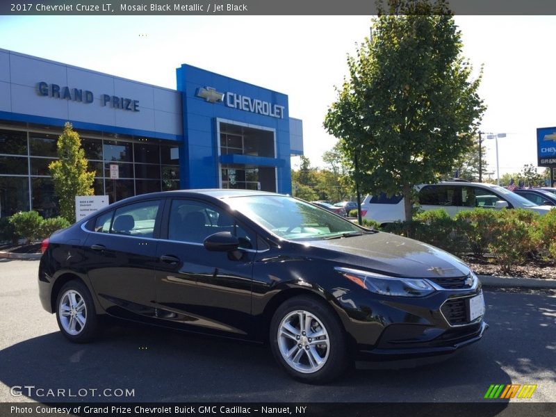 Mosaic Black Metallic / Jet Black 2017 Chevrolet Cruze LT