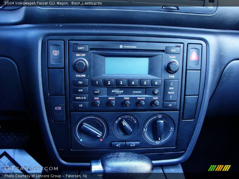 Black / Anthracite 2004 Volkswagen Passat GLS Wagon