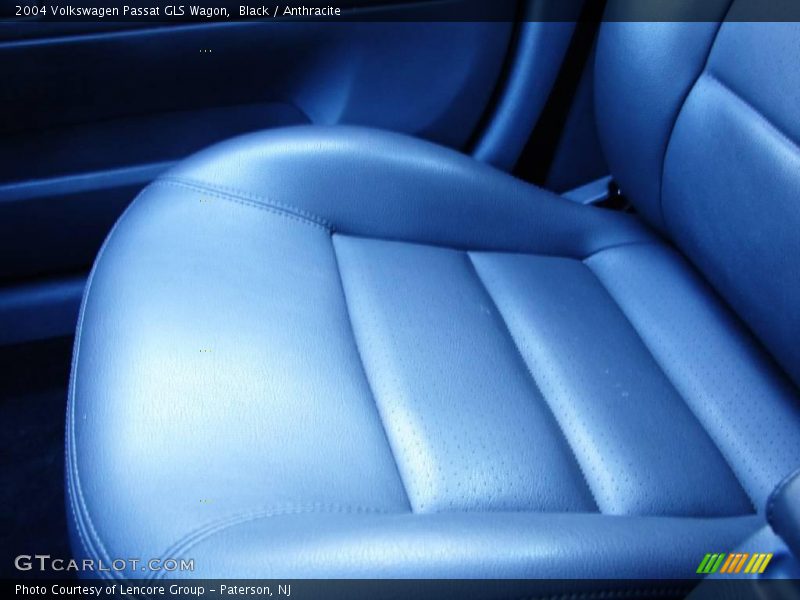 Black / Anthracite 2004 Volkswagen Passat GLS Wagon