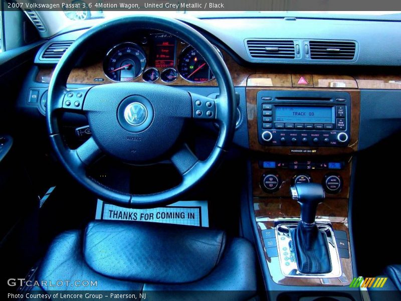United Grey Metallic / Black 2007 Volkswagen Passat 3.6 4Motion Wagon