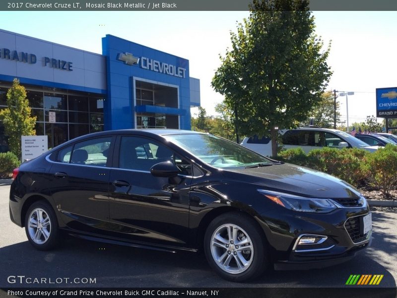 Mosaic Black Metallic / Jet Black 2017 Chevrolet Cruze LT