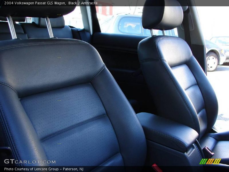 Black / Anthracite 2004 Volkswagen Passat GLS Wagon