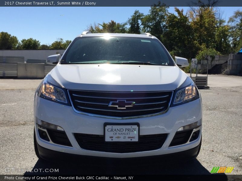Summit White / Ebony 2017 Chevrolet Traverse LT