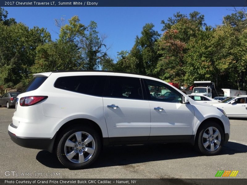 Summit White / Ebony 2017 Chevrolet Traverse LT