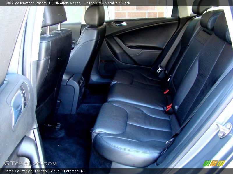 United Grey Metallic / Black 2007 Volkswagen Passat 3.6 4Motion Wagon