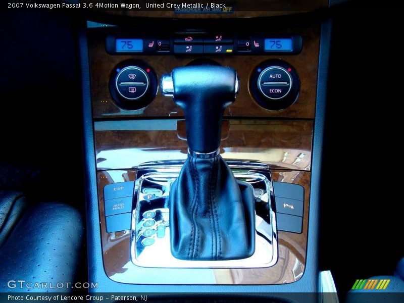 United Grey Metallic / Black 2007 Volkswagen Passat 3.6 4Motion Wagon