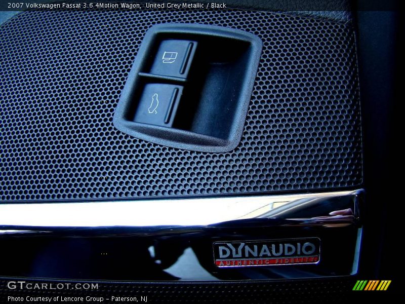 United Grey Metallic / Black 2007 Volkswagen Passat 3.6 4Motion Wagon