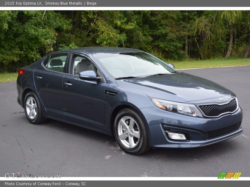 Front 3/4 View of 2015 Optima LX