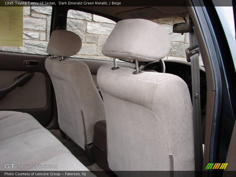 Dark Emerald Green Metallic / Beige 1995 Toyota Camry LE Sedan