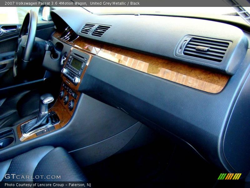 United Grey Metallic / Black 2007 Volkswagen Passat 3.6 4Motion Wagon