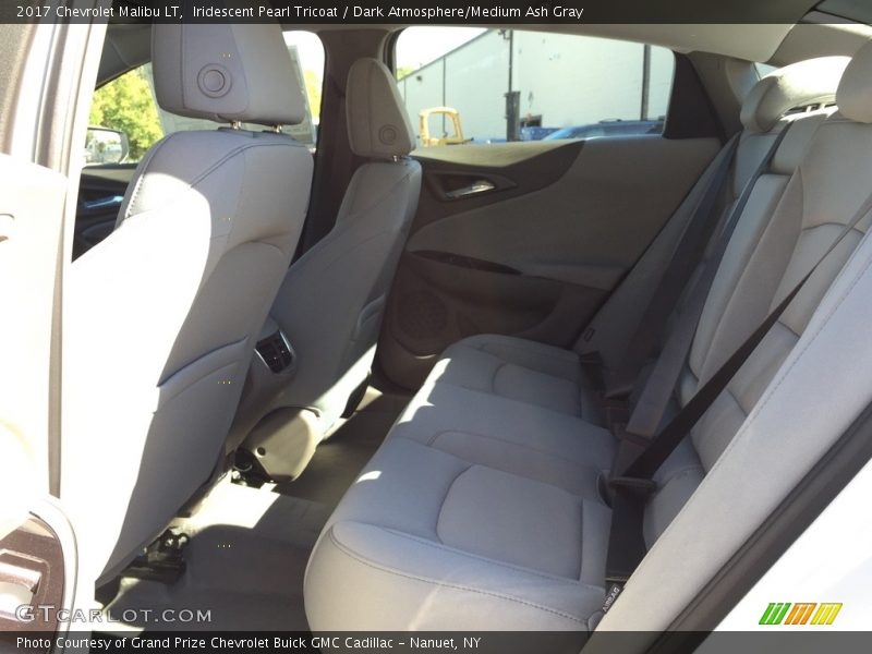 Iridescent Pearl Tricoat / Dark Atmosphere/Medium Ash Gray 2017 Chevrolet Malibu LT