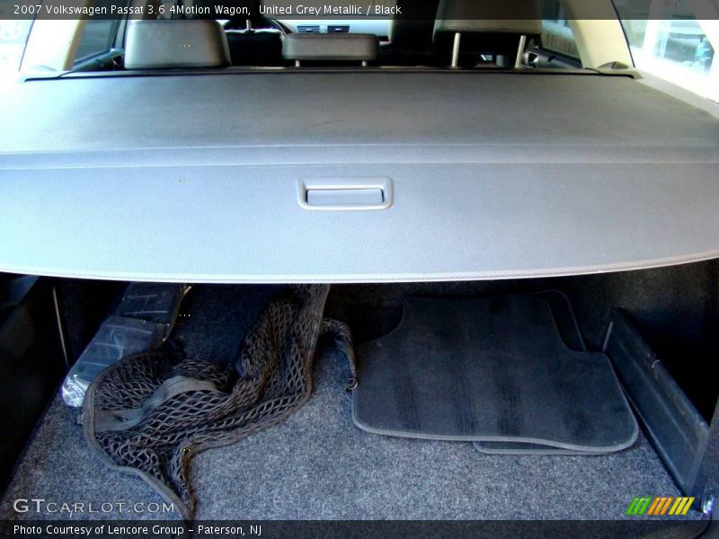 United Grey Metallic / Black 2007 Volkswagen Passat 3.6 4Motion Wagon