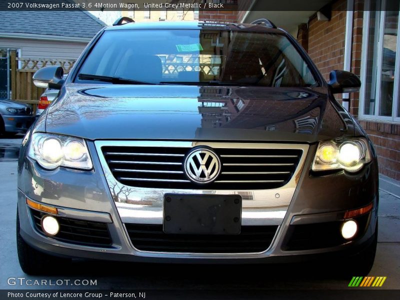 United Grey Metallic / Black 2007 Volkswagen Passat 3.6 4Motion Wagon