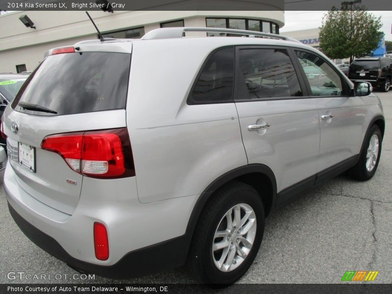 Bright Silver / Gray 2014 Kia Sorento LX