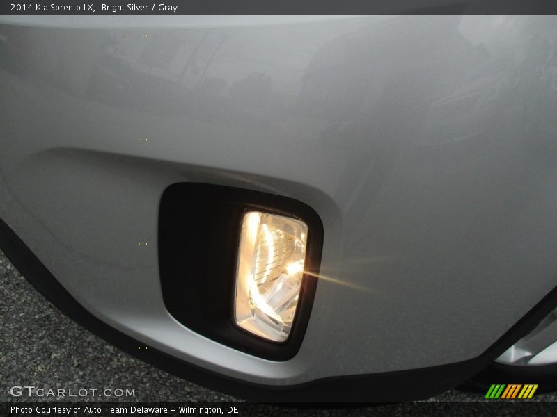 Bright Silver / Gray 2014 Kia Sorento LX