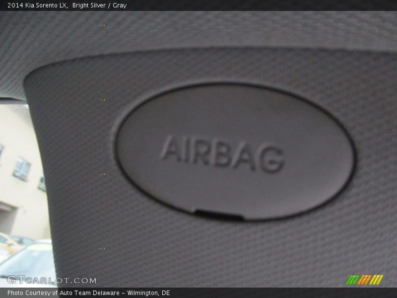 Bright Silver / Gray 2014 Kia Sorento LX