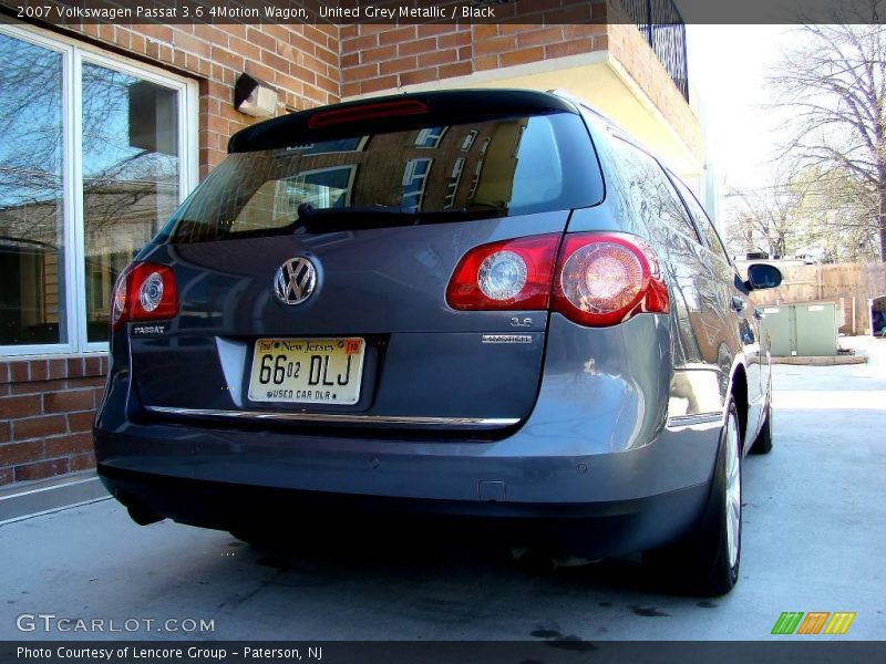 United Grey Metallic / Black 2007 Volkswagen Passat 3.6 4Motion Wagon