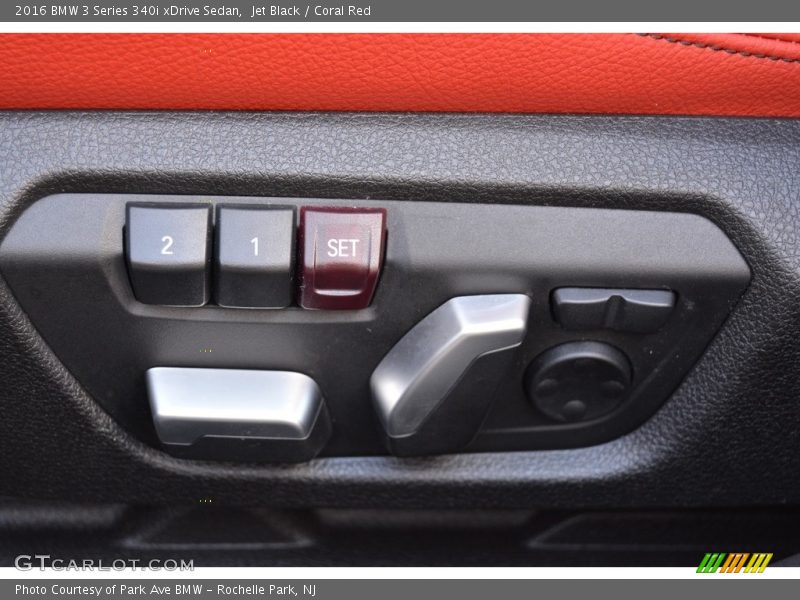 Controls of 2016 3 Series 340i xDrive Sedan