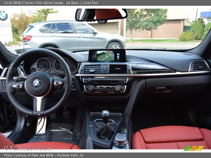 Dashboard of 2016 3 Series 340i xDrive Sedan