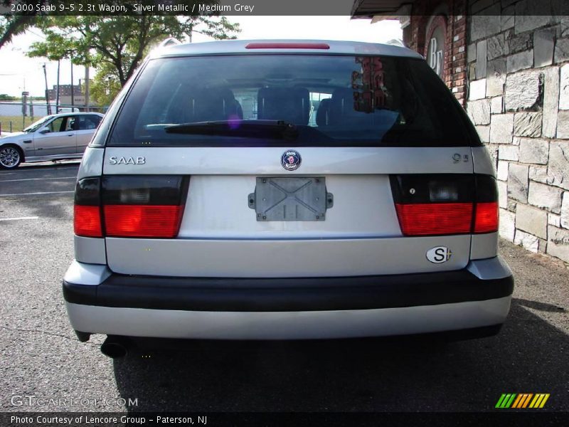 Silver Metallic / Medium Grey 2000 Saab 9-5 2.3t Wagon
