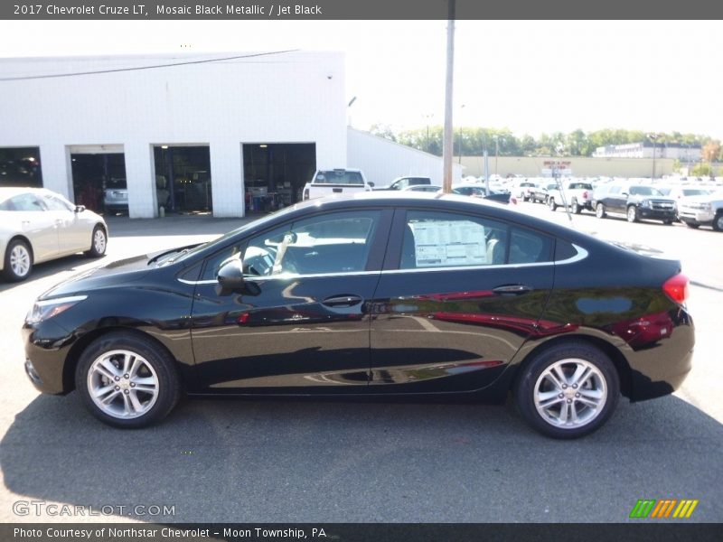 Mosaic Black Metallic / Jet Black 2017 Chevrolet Cruze LT