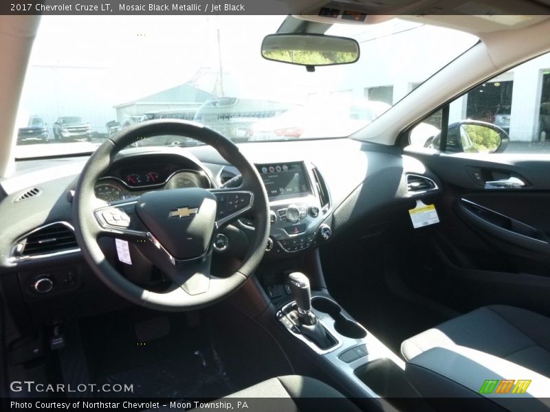Mosaic Black Metallic / Jet Black 2017 Chevrolet Cruze LT