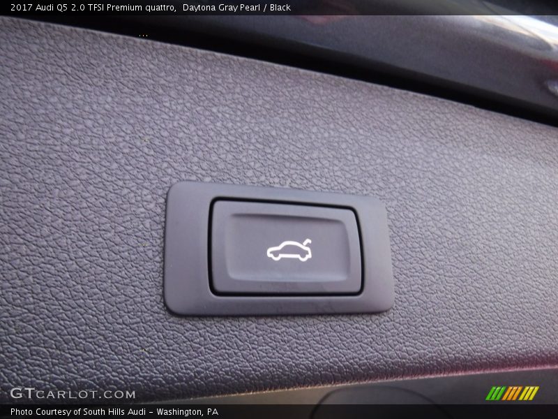 Daytona Gray Pearl / Black 2017 Audi Q5 2.0 TFSI Premium quattro