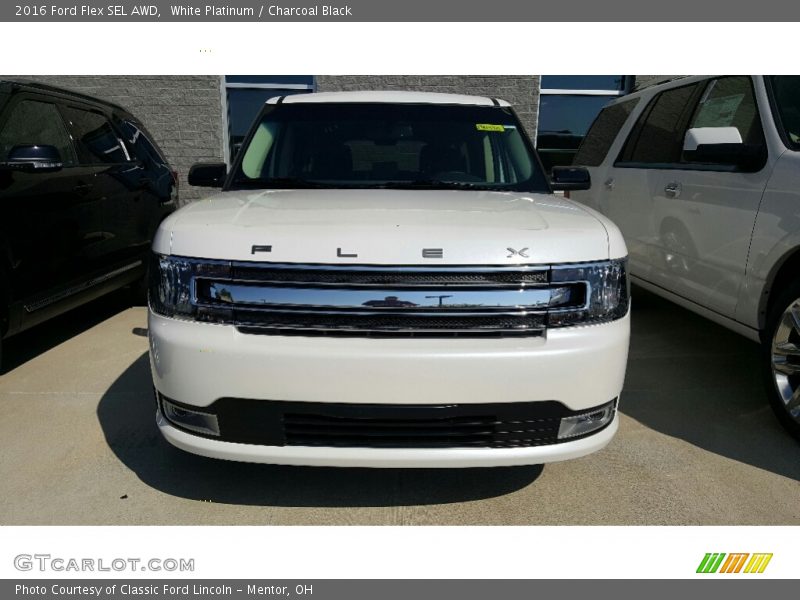 White Platinum / Charcoal Black 2016 Ford Flex SEL AWD