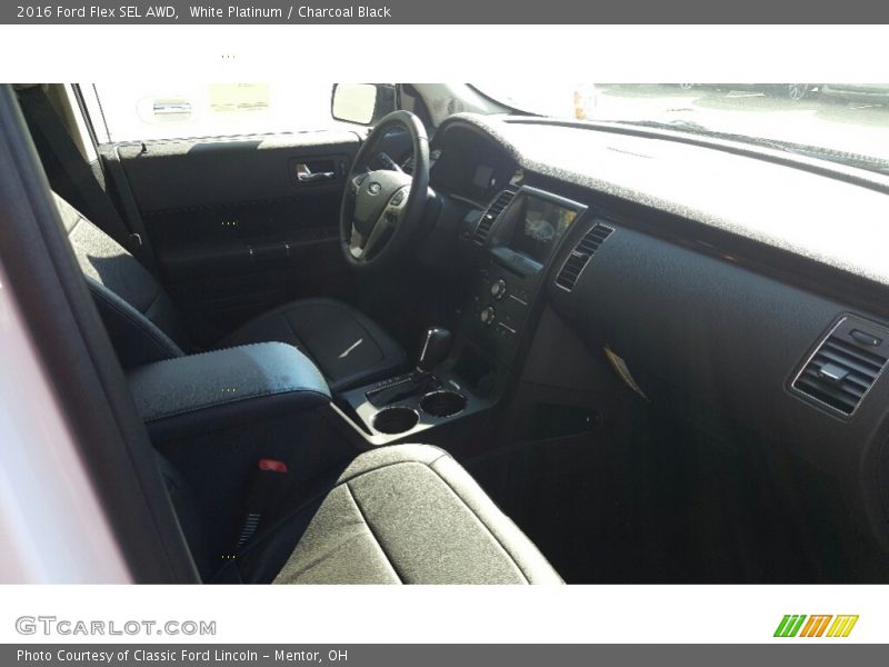 White Platinum / Charcoal Black 2016 Ford Flex SEL AWD
