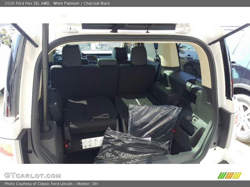 White Platinum / Charcoal Black 2016 Ford Flex SEL AWD