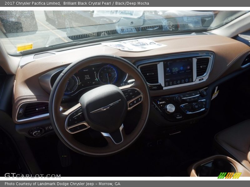 Brilliant Black Crystal Pearl / Black/Deep Mocha 2017 Chrysler Pacifica Limited