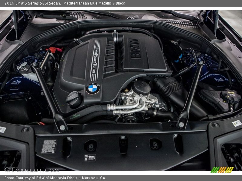 Mediterranean Blue Metallic / Black 2016 BMW 5 Series 535i Sedan