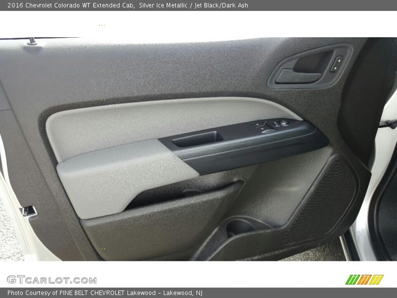 Silver Ice Metallic / Jet Black/Dark Ash 2016 Chevrolet Colorado WT Extended Cab