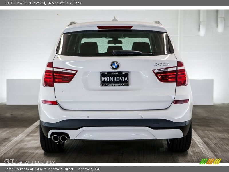 Alpine White / Black 2016 BMW X3 sDrive28i