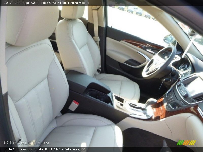 Black Onyx / Light Neutral/Cocoa 2017 Buick Regal AWD