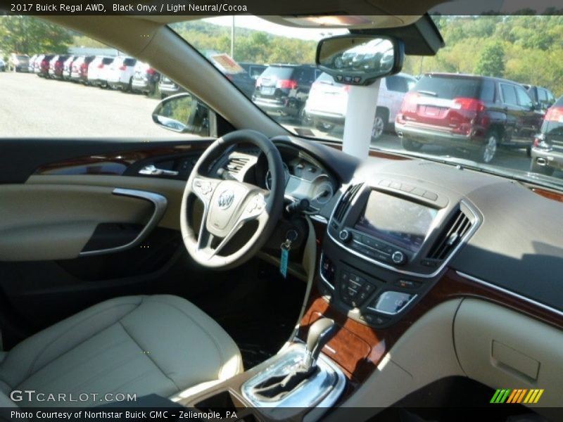 Black Onyx / Light Neutral/Cocoa 2017 Buick Regal AWD
