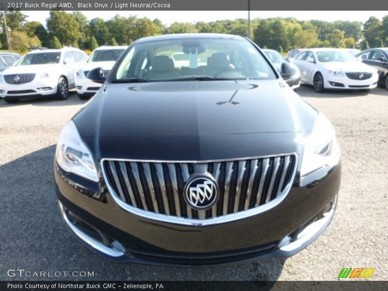 Black Onyx / Light Neutral/Cocoa 2017 Buick Regal AWD