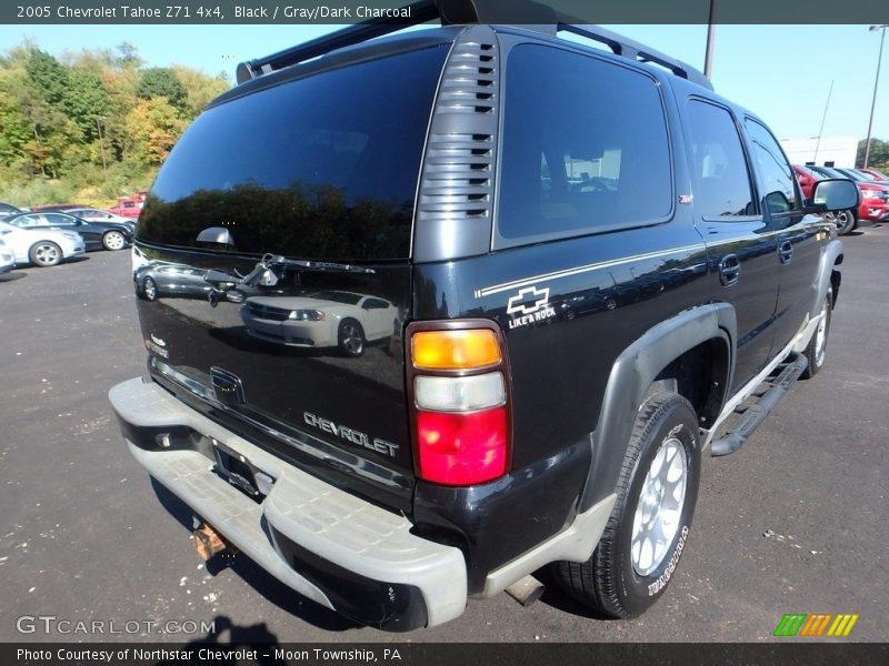 Black / Gray/Dark Charcoal 2005 Chevrolet Tahoe Z71 4x4