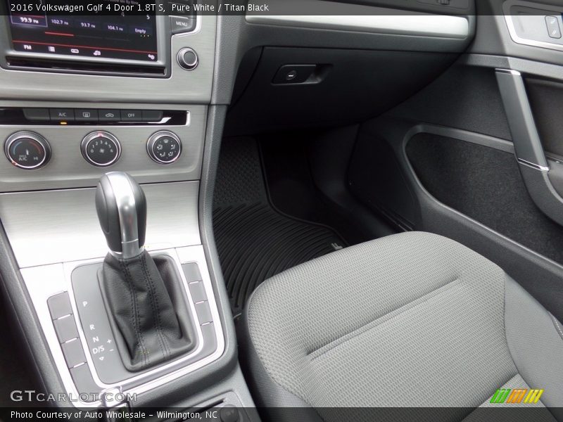 Pure White / Titan Black 2016 Volkswagen Golf 4 Door 1.8T S