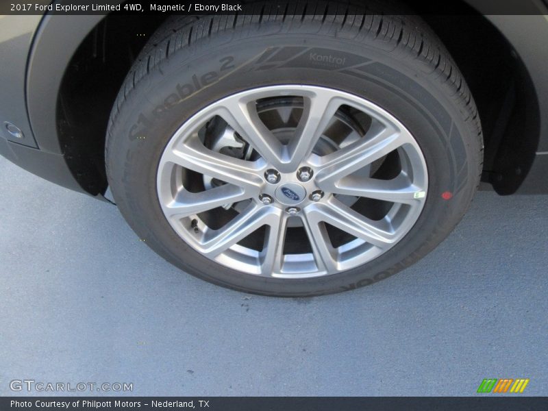 Magnetic / Ebony Black 2017 Ford Explorer Limited 4WD